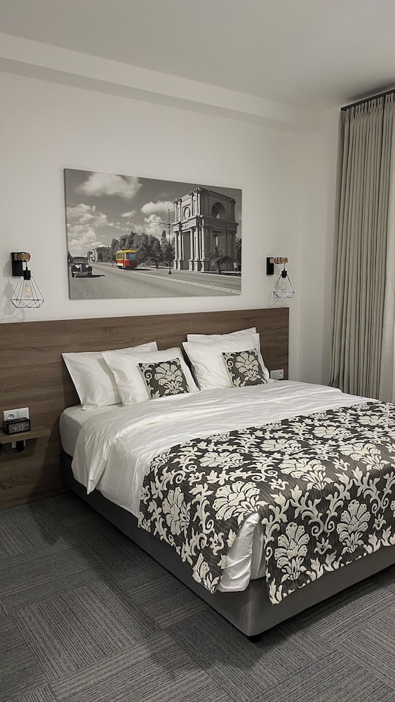 TA Collection Hotel 16/50