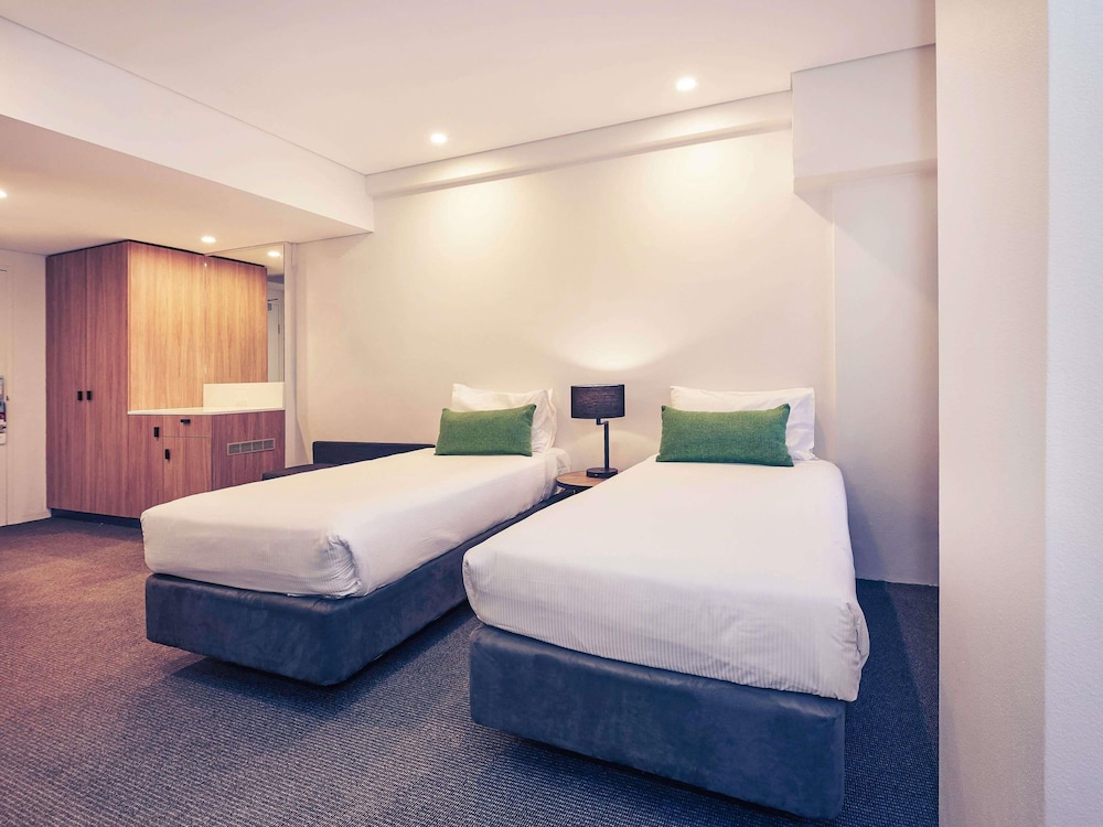 Mercure Penrith 29/69