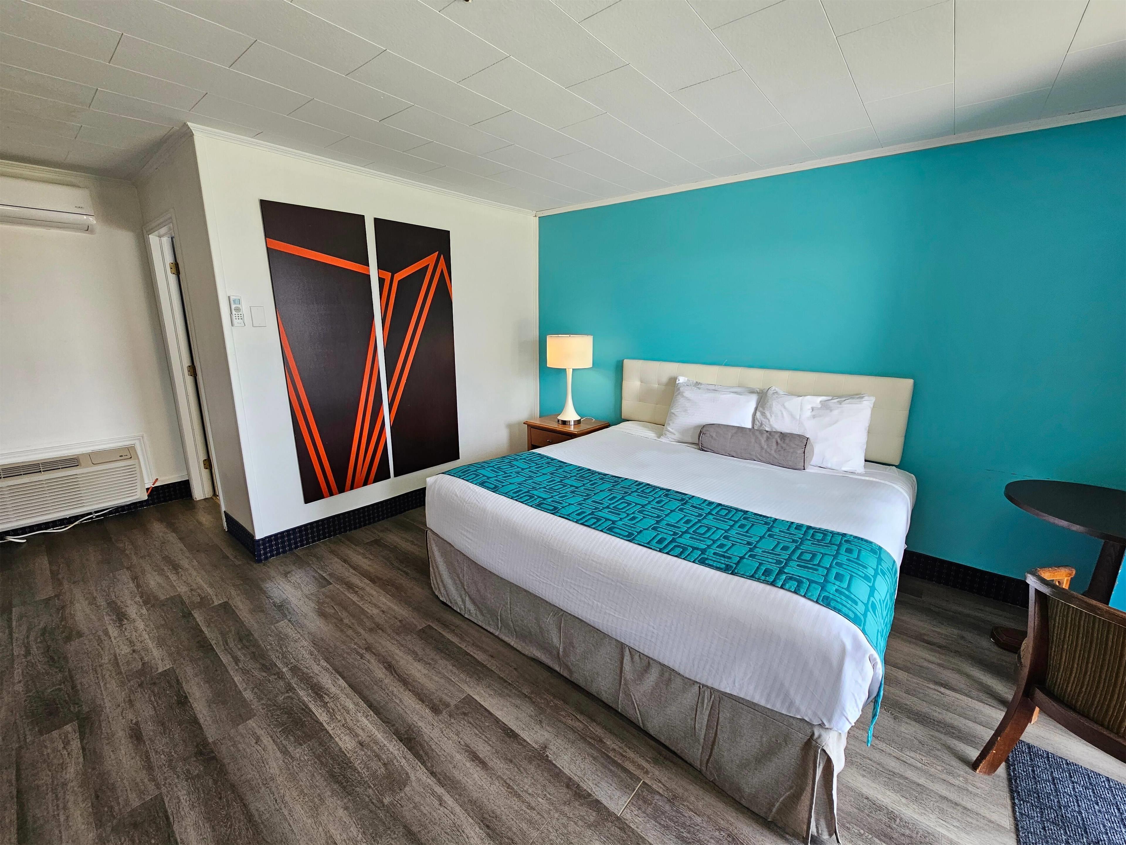 Room, King Bed