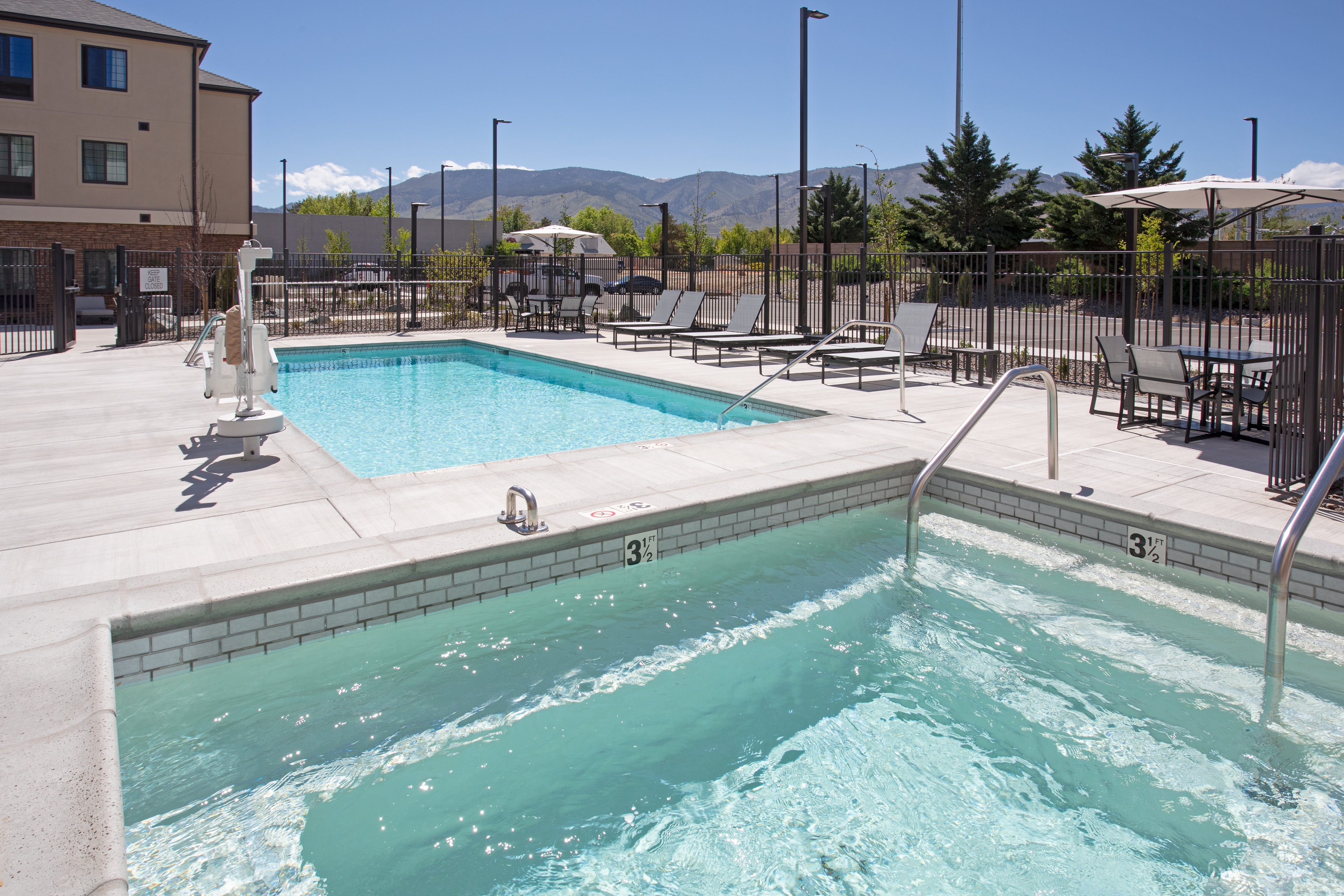 Staybridge Suites Carson City - Tahoe Area 6/16