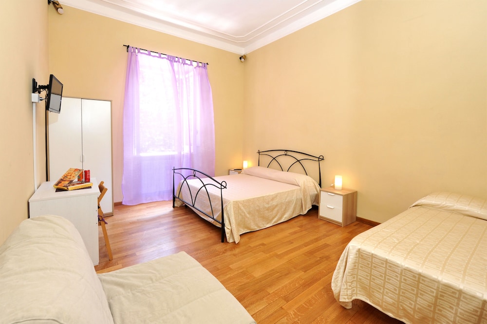 Trinity Luxury Rooms 25/66
