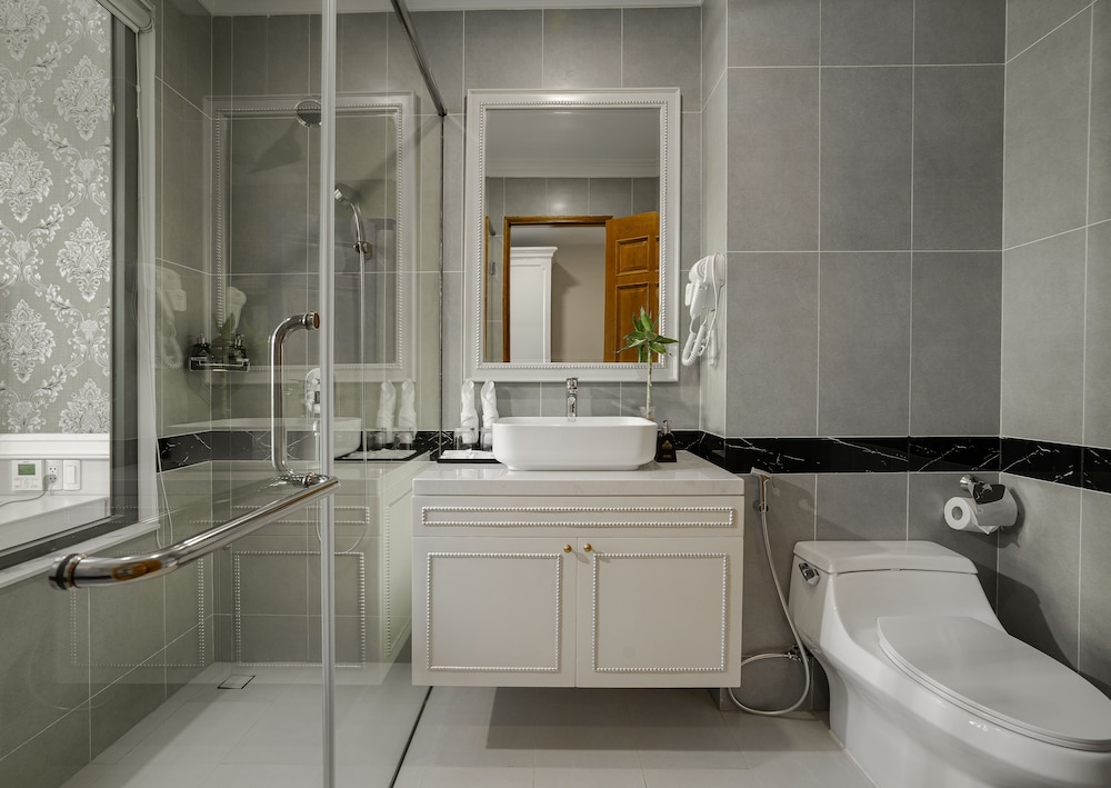AVS Hotel Phu Quoc 50/50