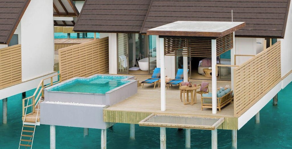 Meyyafushi Maldives 32/60