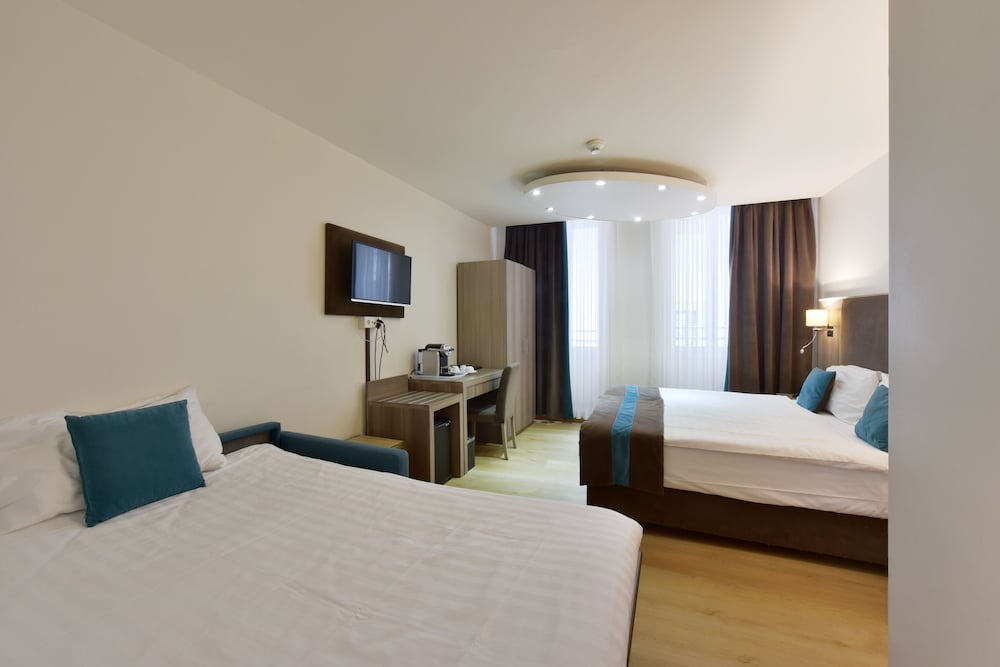 Hotel Rousseau Geneva 24/50
