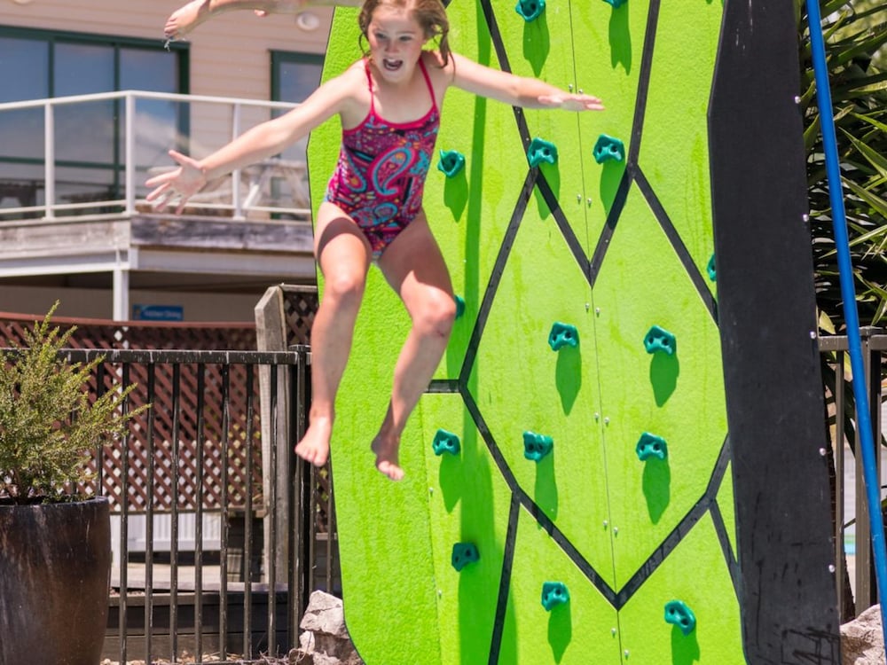 Motueka TOP 10 Holiday Park 45/50