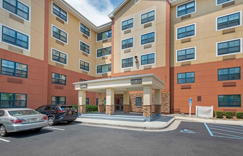 Extended Stay America Suites Secaucus Meadowlands 47/55