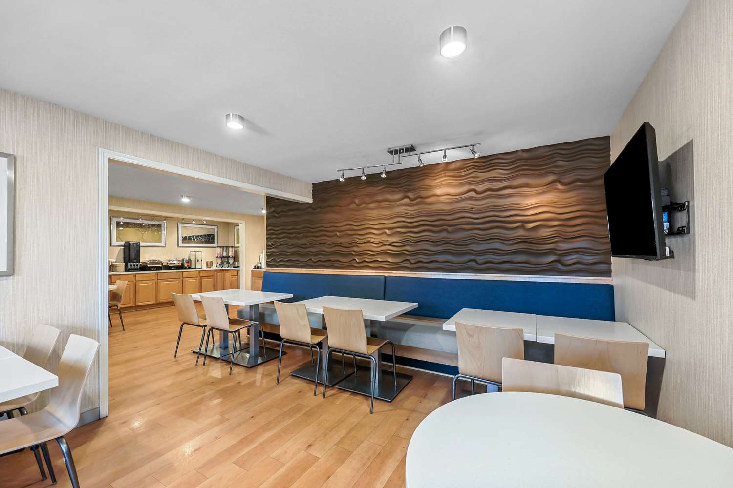 Best Western Horizon Inn 30/36