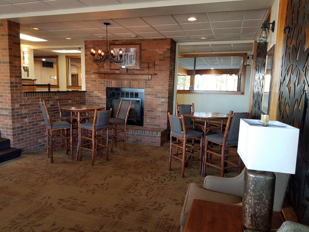 Best Western Plus Concord Inn 59/75