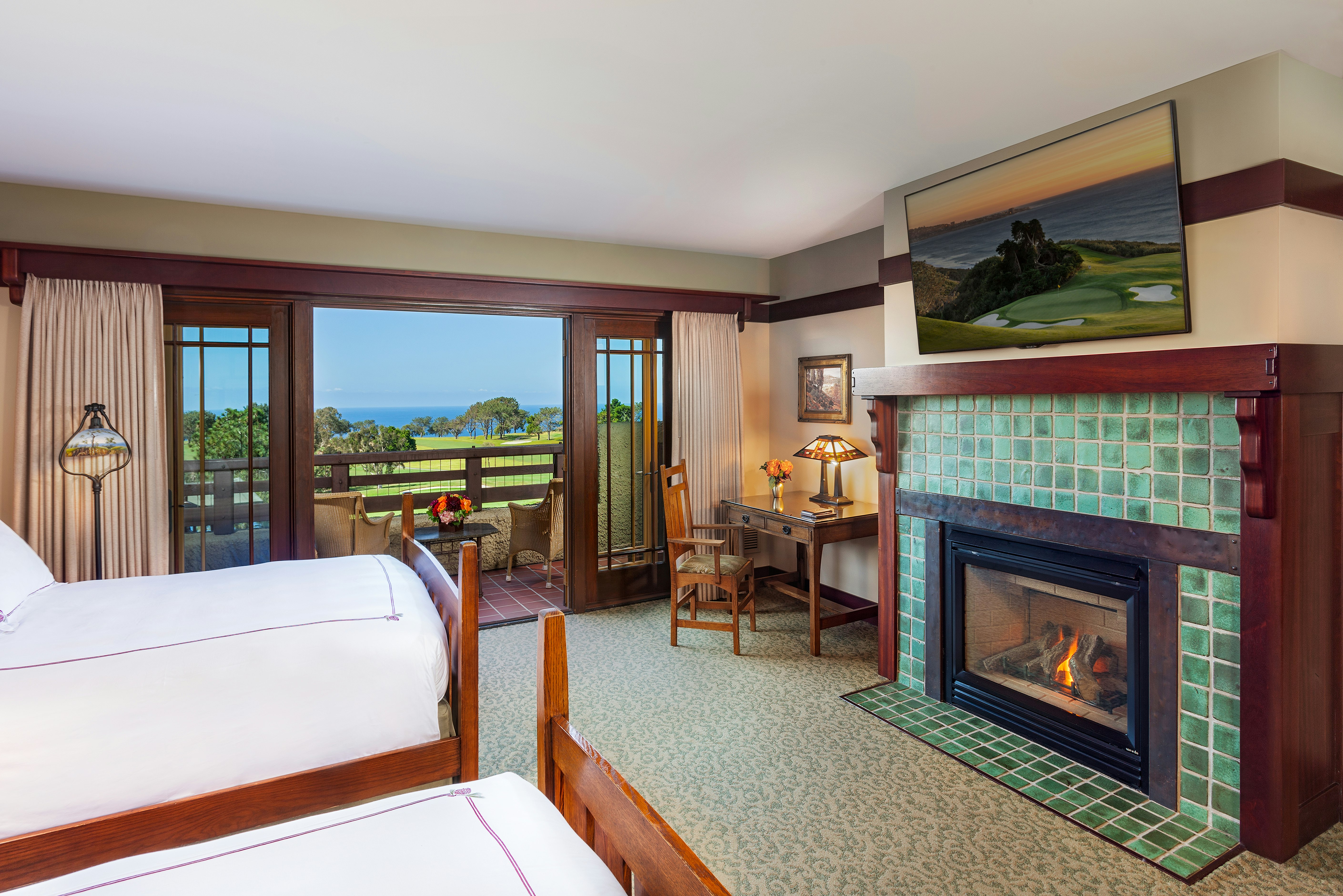 Lodge At Torrey Pines 24/80