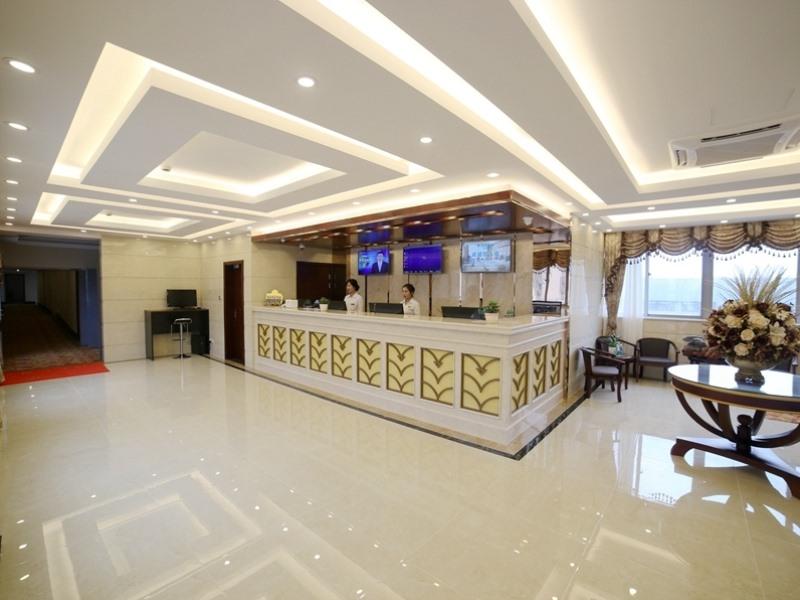 Lobby at Greentree Inn Suzhou Industrial Zone Yangcheng Lake Weiting Mong Kok Express Hotel, SUZHOU