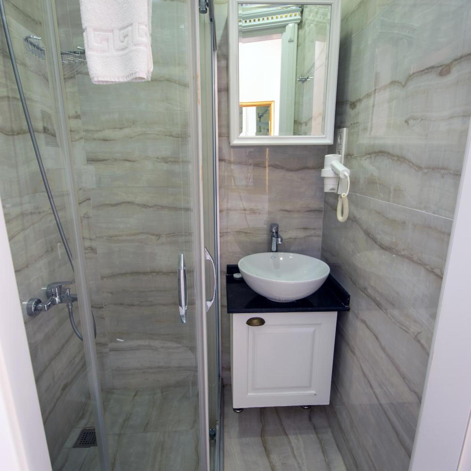 IQ Hotel Galatasaray 23/26