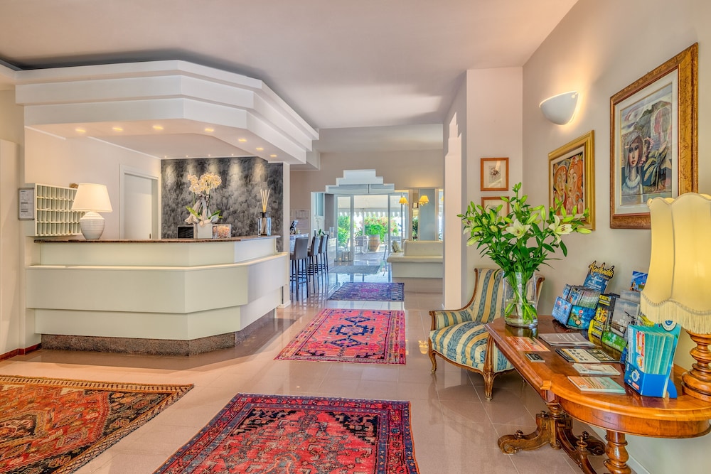 HOTEL PARIOLI 2/42