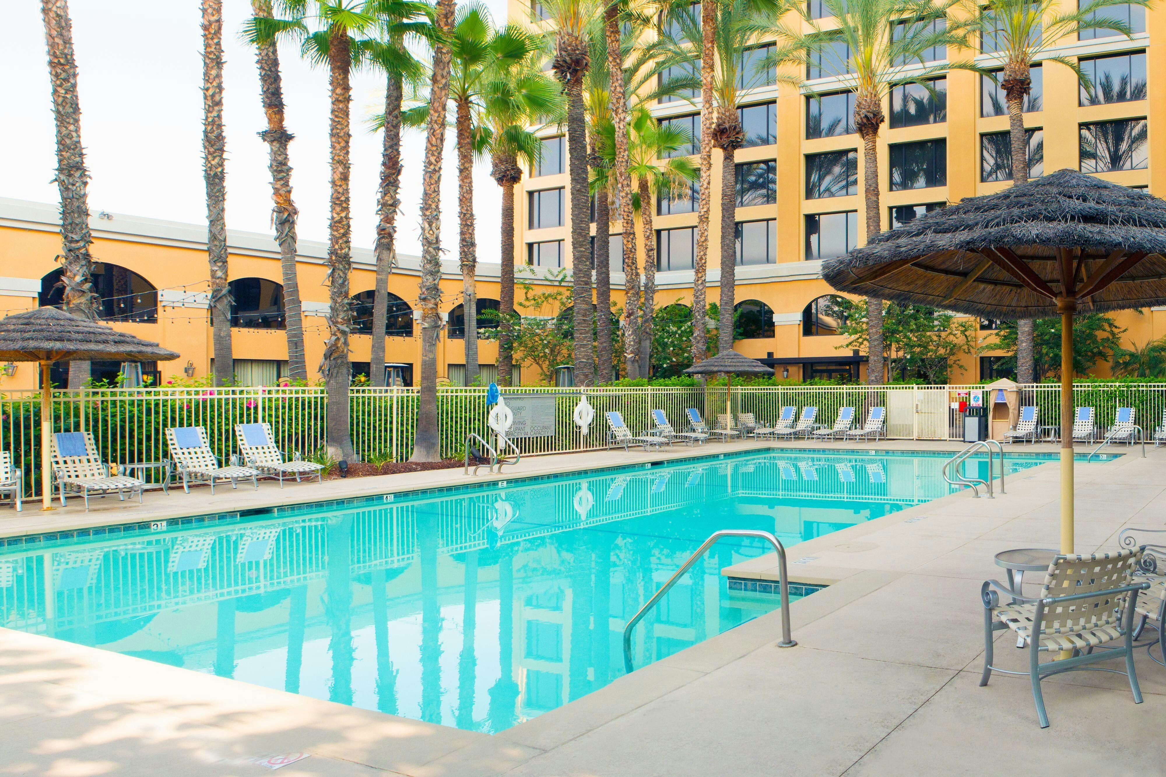 Delta Hotels Anaheim Garden Grove 41/41