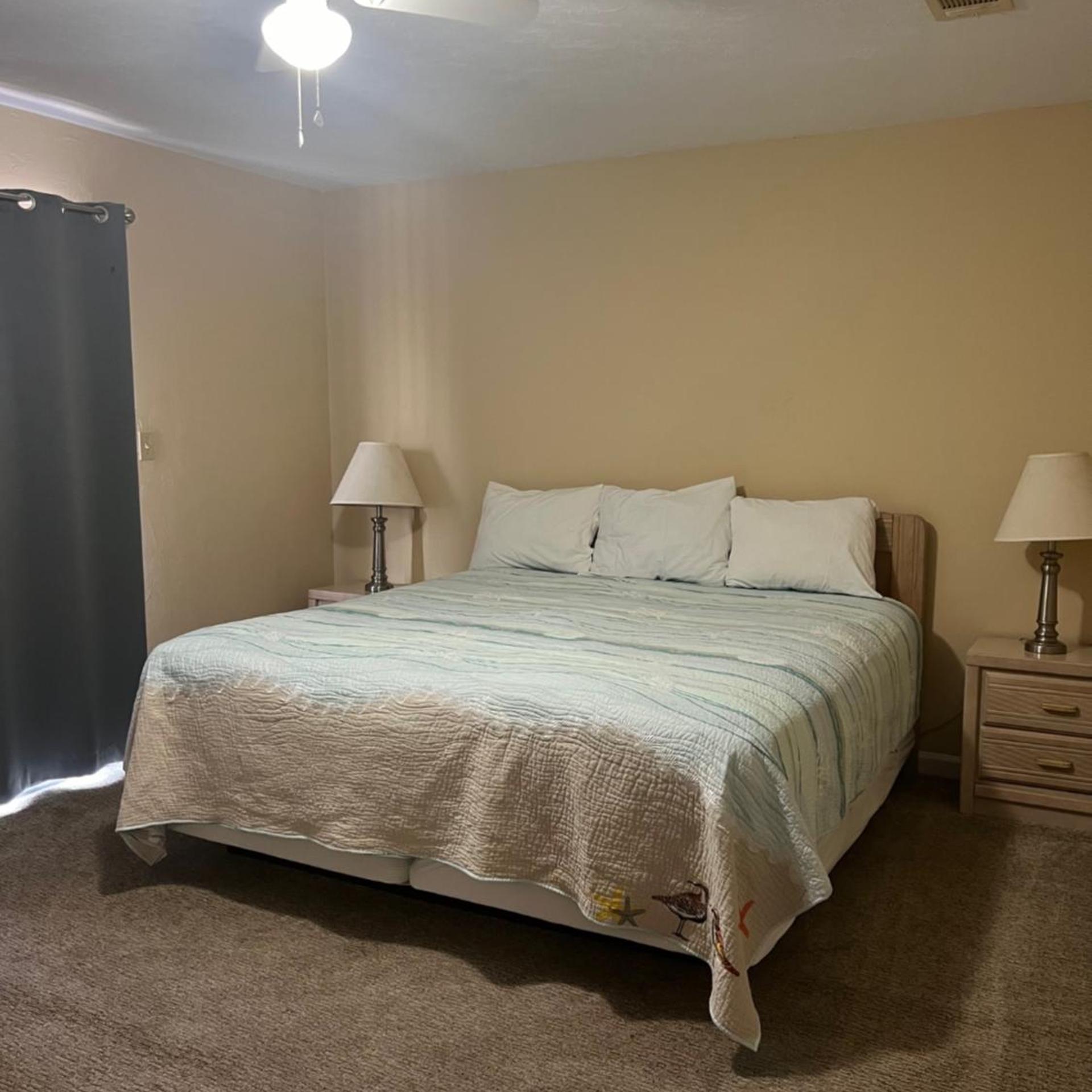 1 Bedroom, Apartment, King Bed, Water View, Balcony