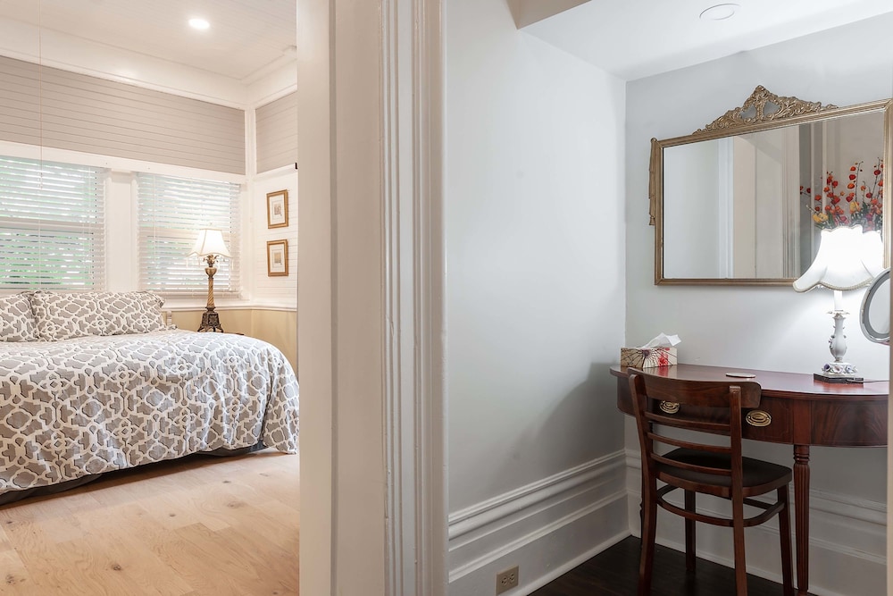 La Grande, King Bed