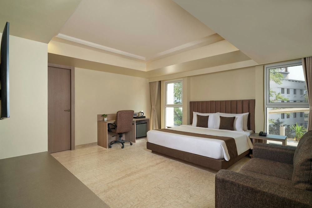The Fern Residency Ellisbridge Ahmedabad 21/38