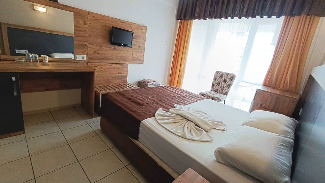 Standard, Double Bed