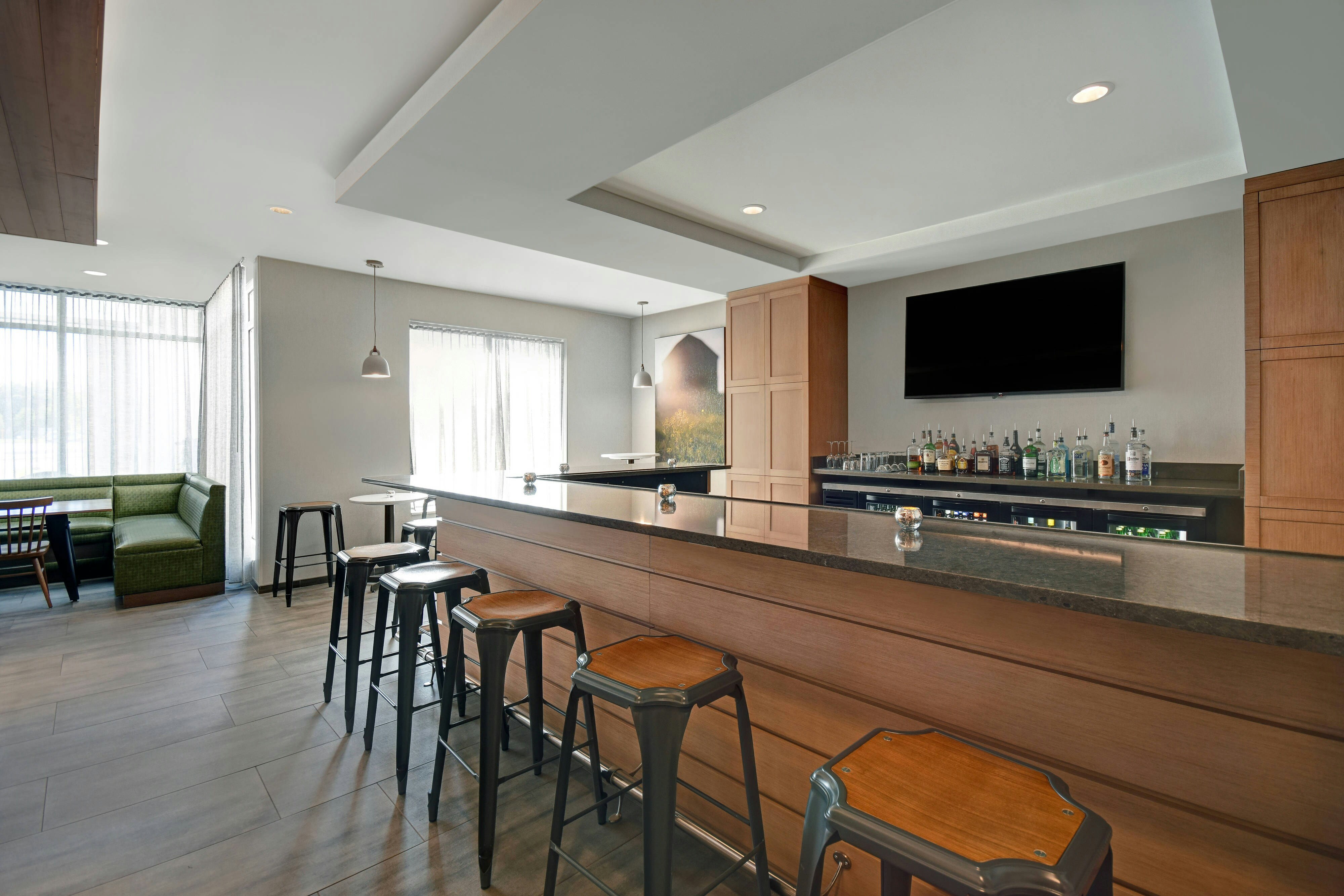 Fairfield Inn & Suites by Marriott Mansfield 12/14