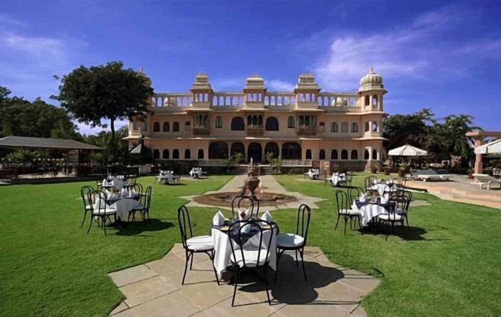 FATEH BAGH PALACE HOTEL 24/24