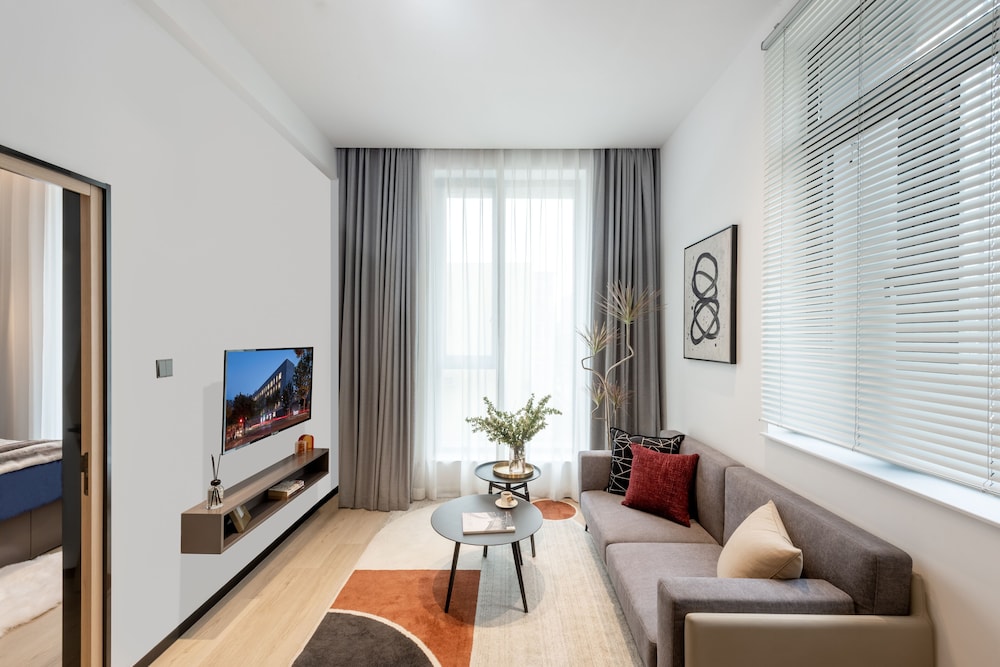 base-Sanlitun Serviced Apartment 28/51