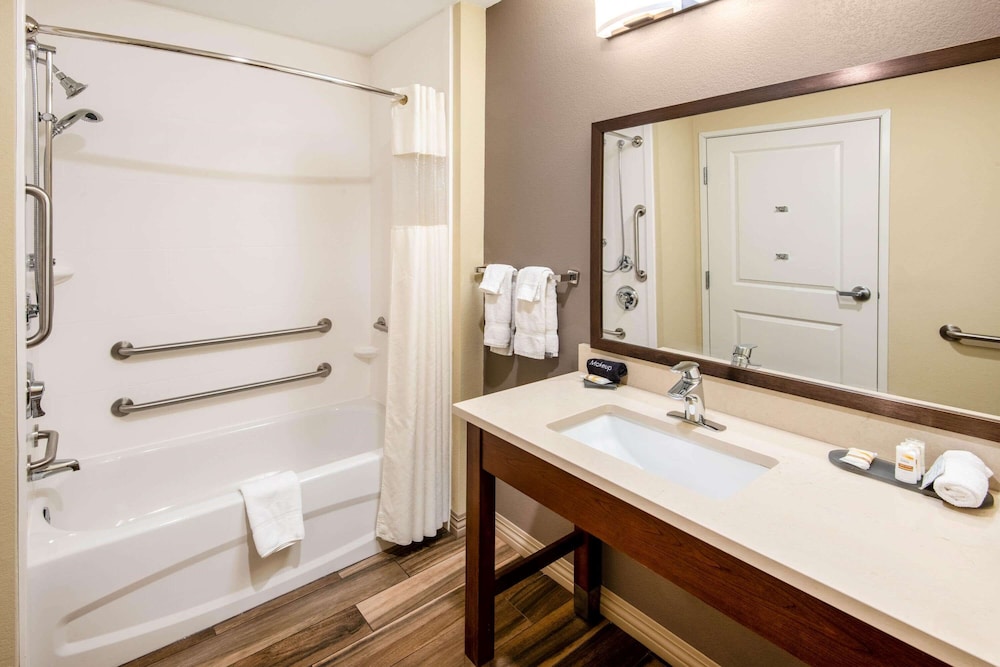 La Quinta Inn & Suites by Wyndham Durango 16/45