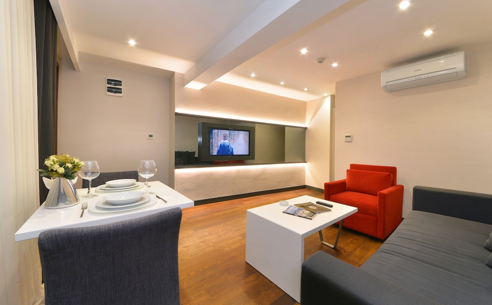 Nish Istanbul Suites 19/23