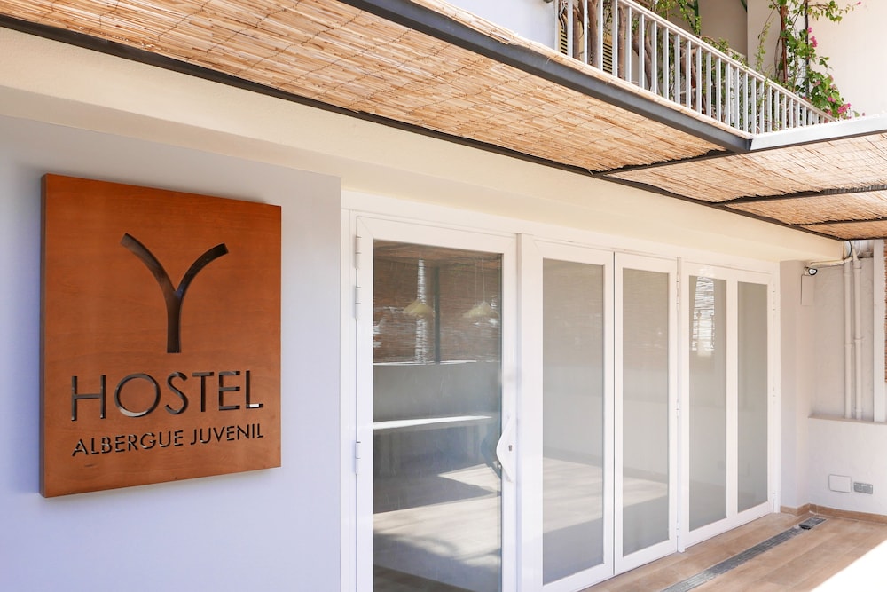 Y Hostel Mallorca - Albergue Juvenil 1/33