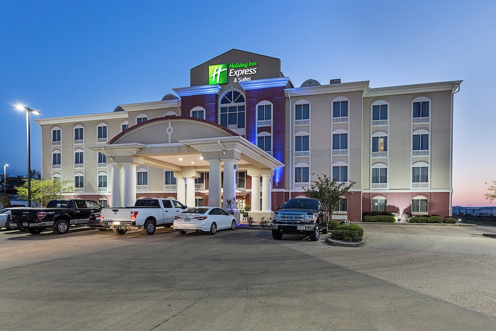 Holiday Inn Express Hotel Suites Byram 65/70