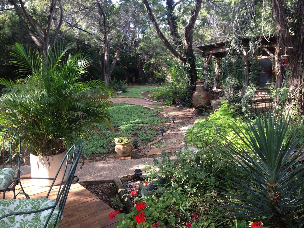 Casa Del Sol Bed And Breakfast 54/68