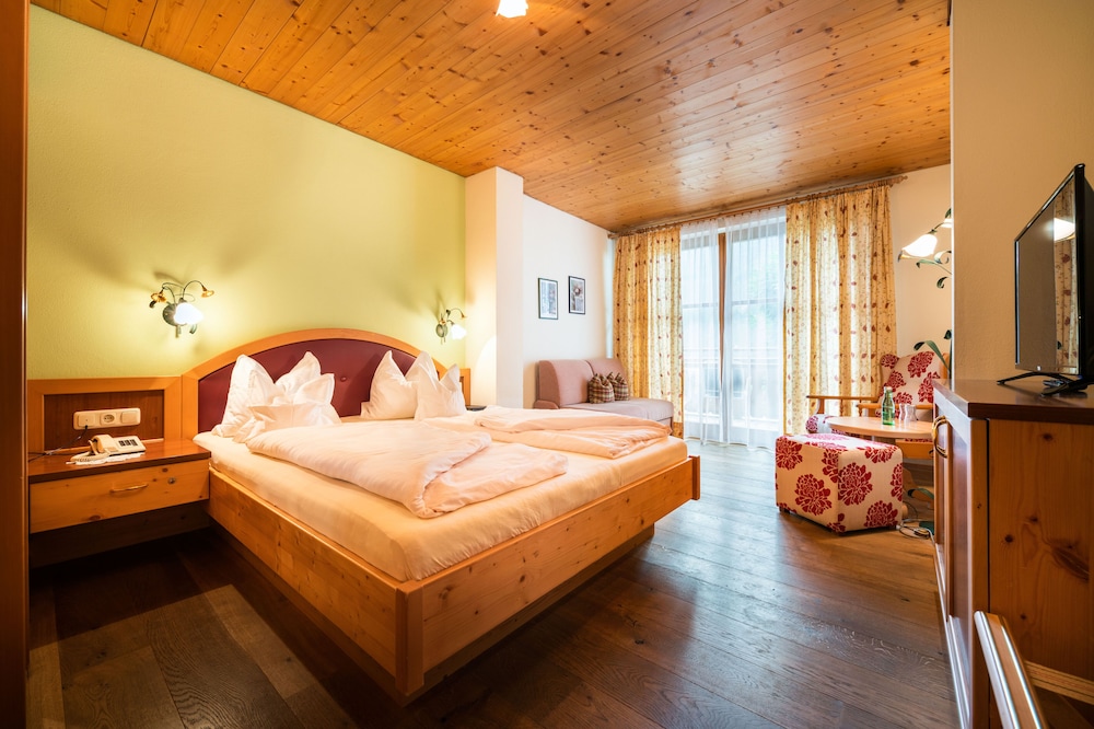 Hotel Krimmlerfalle 10/50