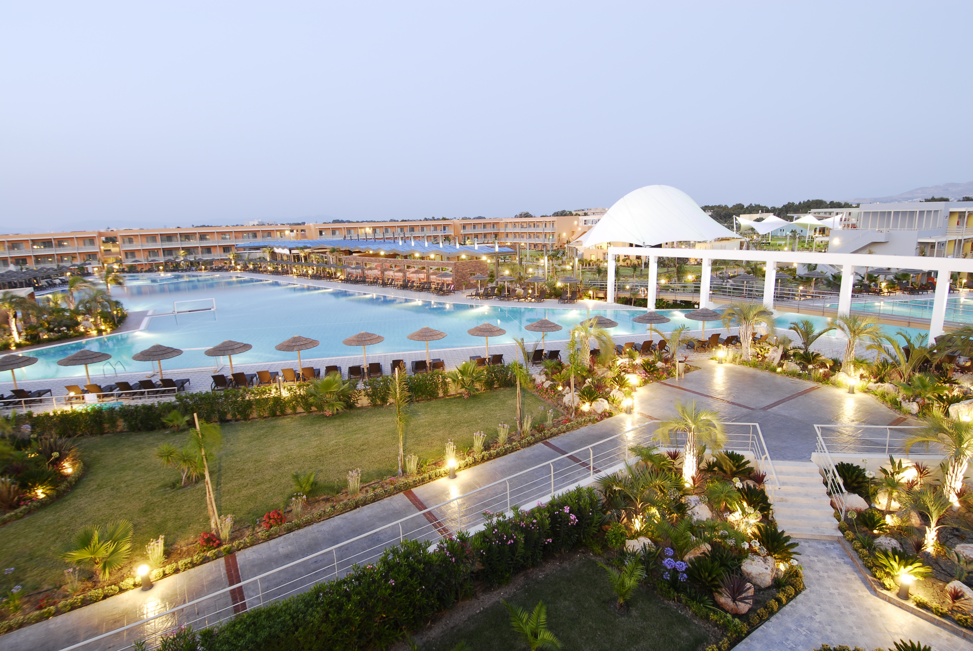 Blue Lagoon Resort 33/34