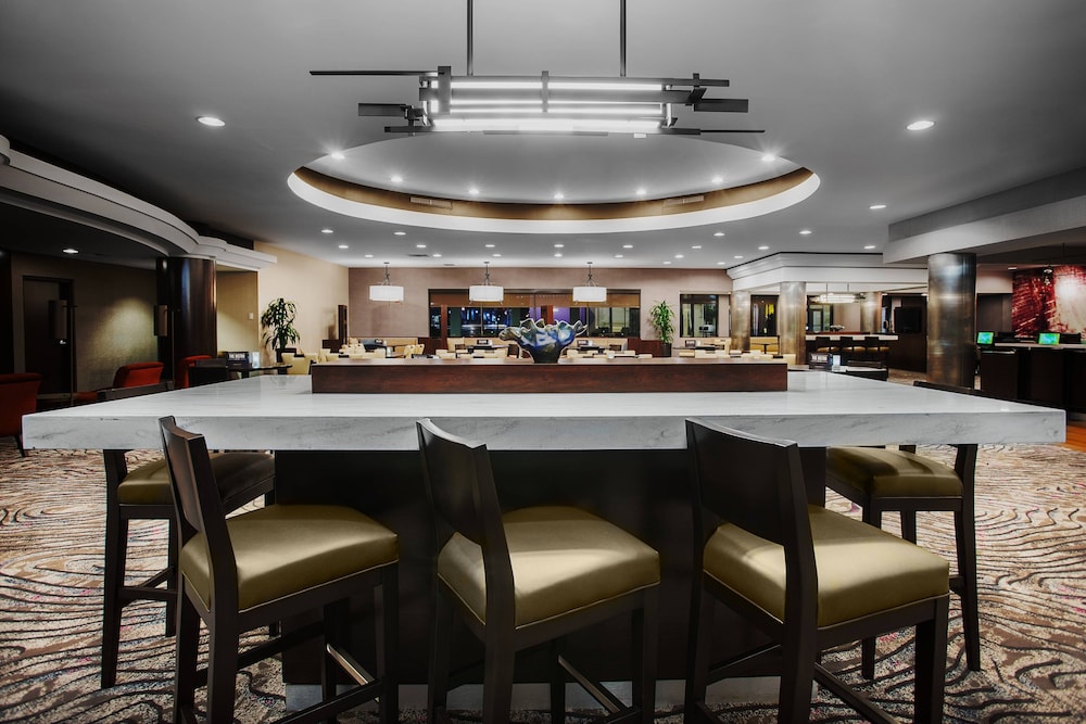 Courtyard By Marriott Miami Downtown 52/52