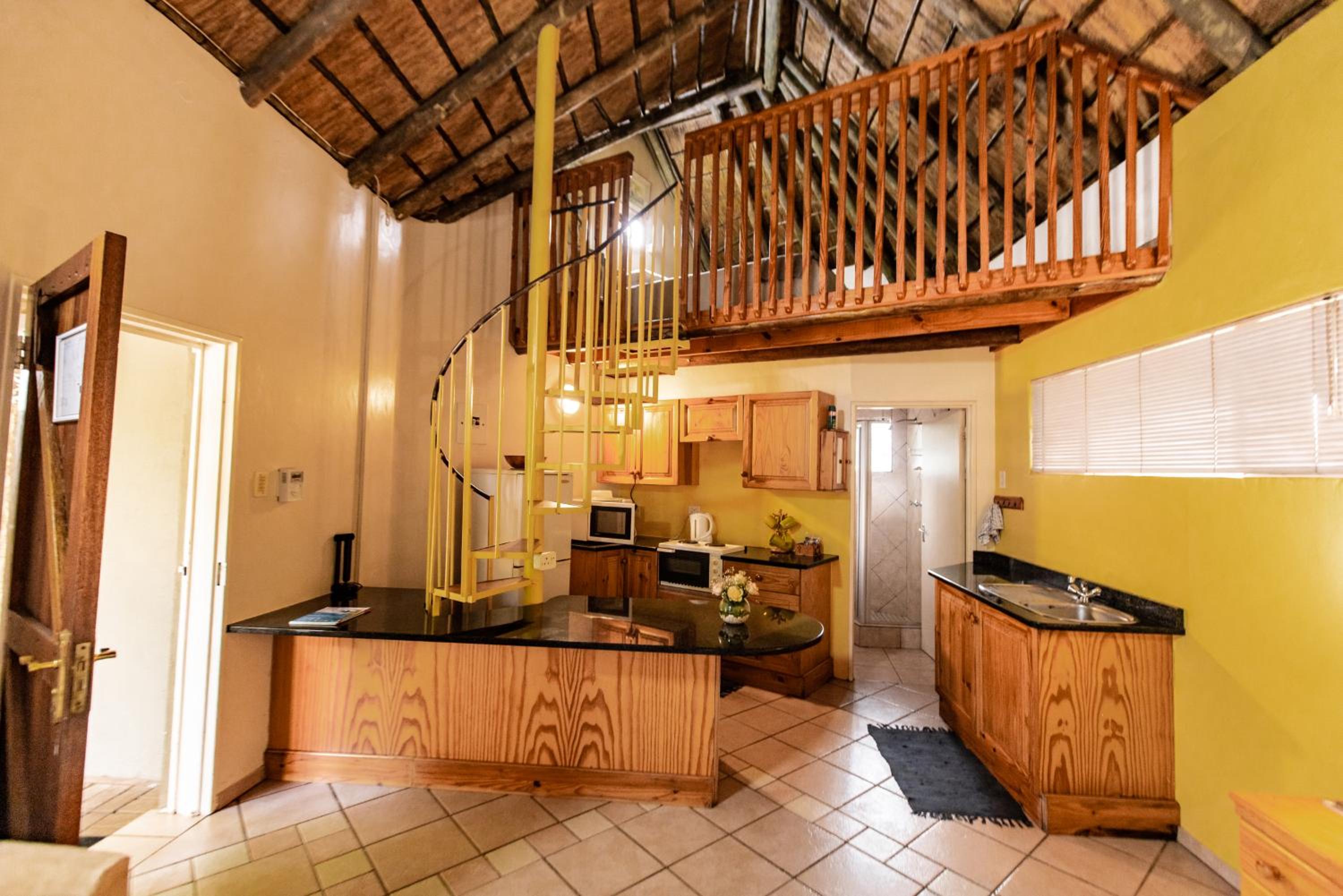 Selati 103 Guest Cottages 4/26