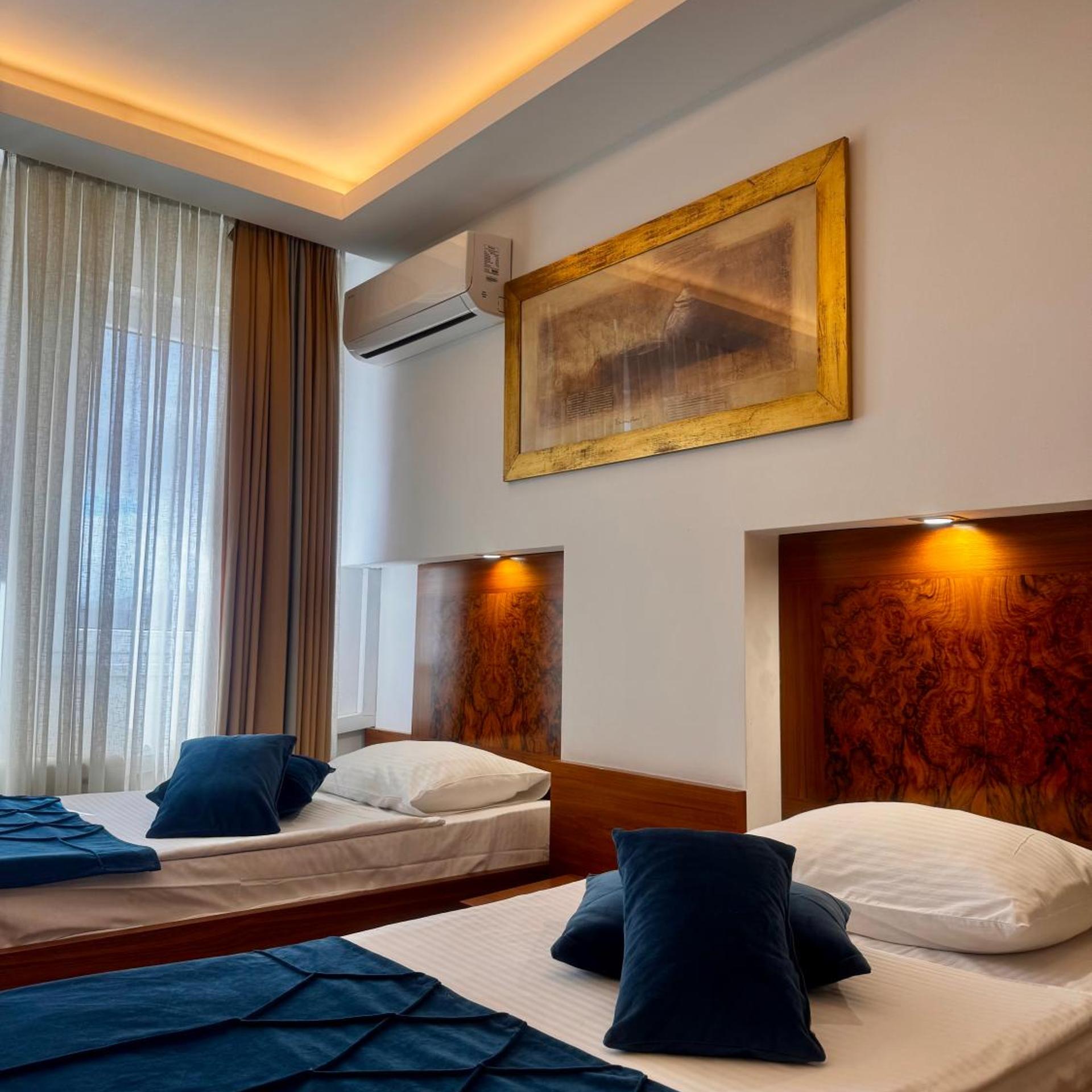 Exclusive Hotel 15/31