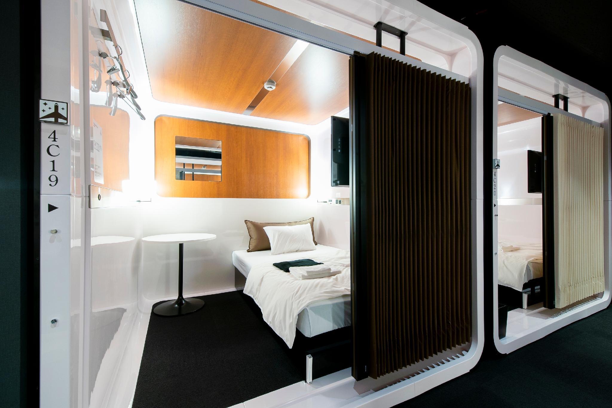 Male Dorm, First Class, Cabin
