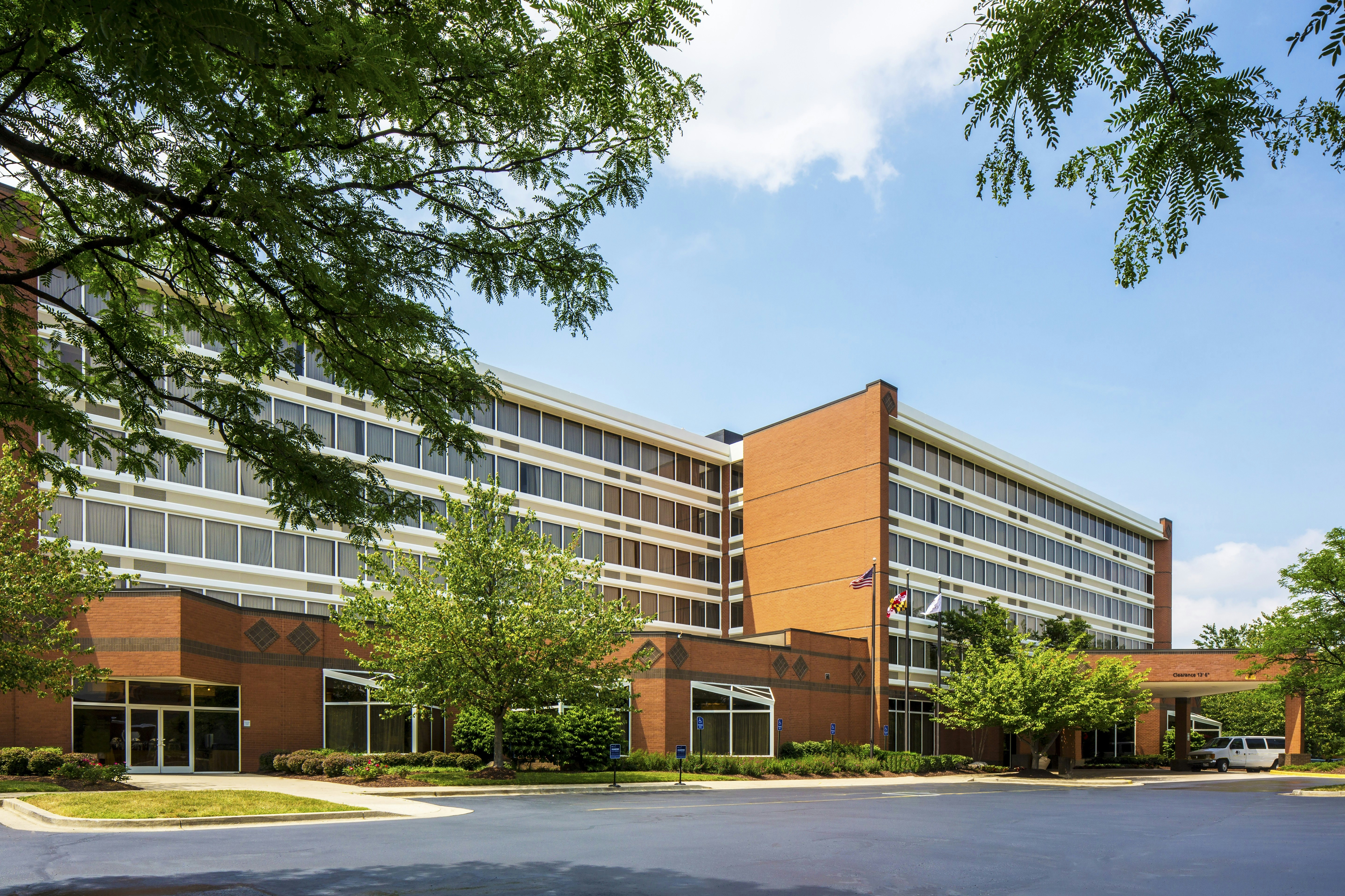Doubletree By Hilton Hotel Largo-Washington Dc 55/57