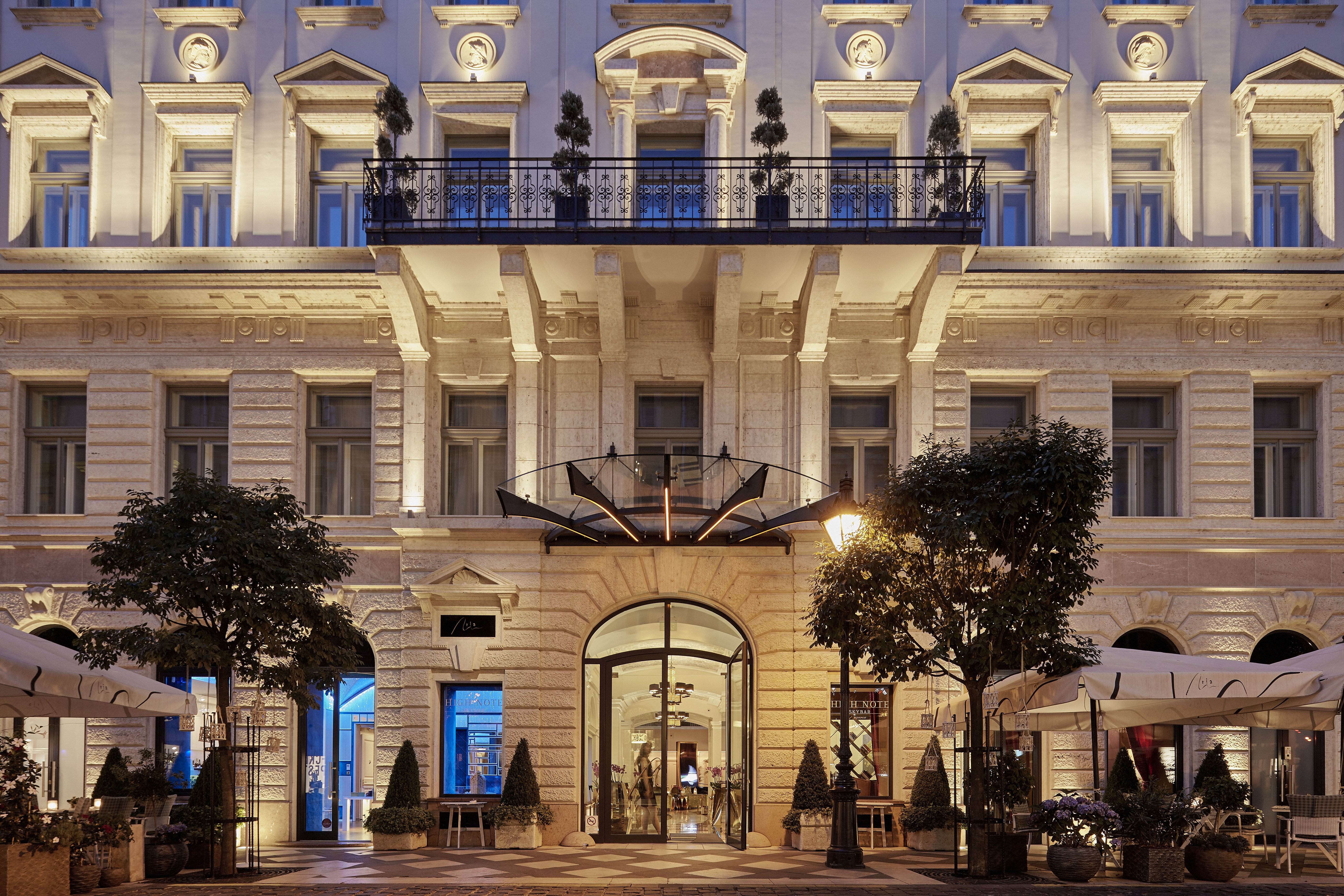Aria Hotel Budapest 79/84