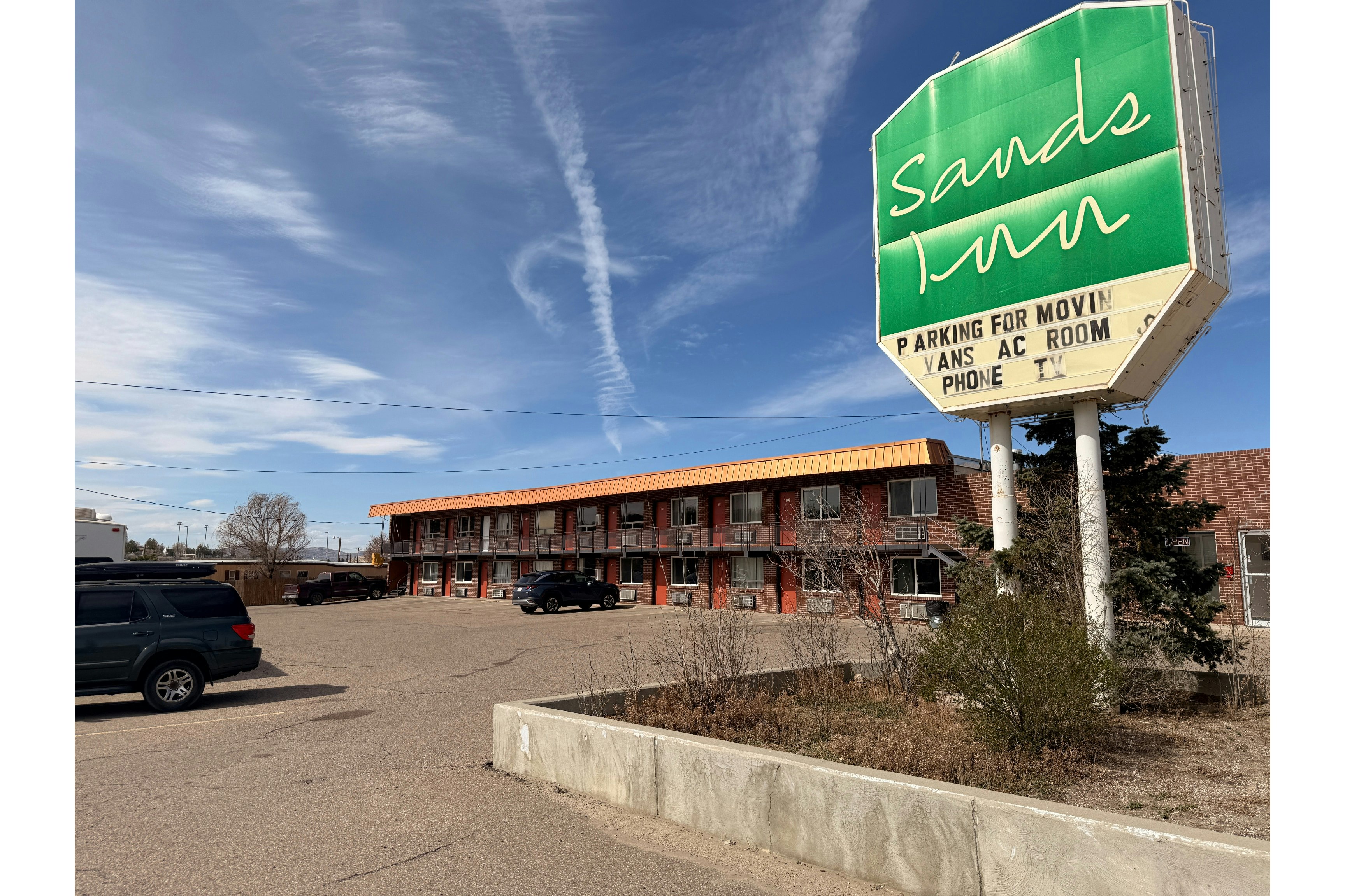 Sands Inn Rock Springs Near I-80 39/62