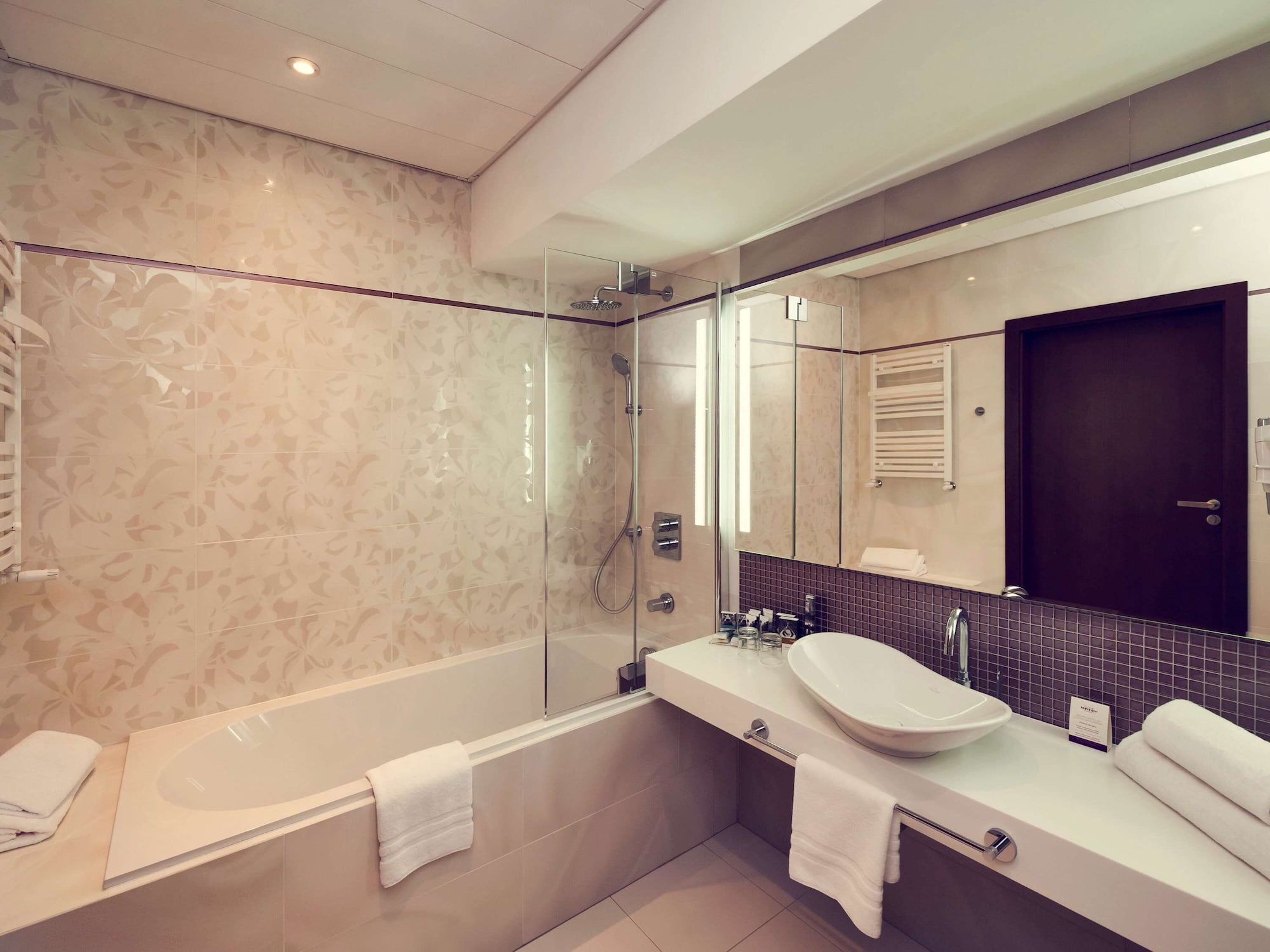 غرفة بريفيليج بسريرين منفصلين، Mercure Bydgoszcz Sepia 8/8