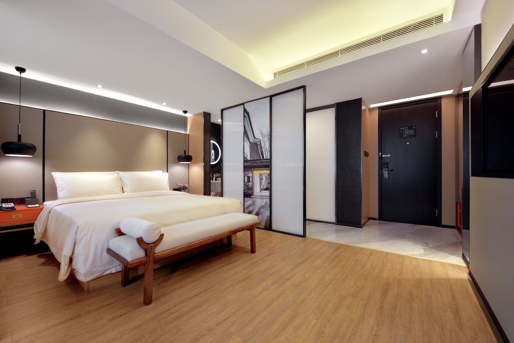Atour S Hotel (Chengdu Taikoo Li) 13/25