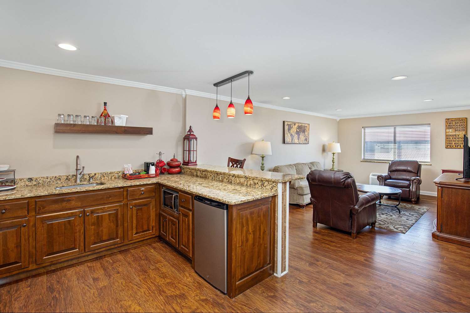 Ramada By Wyndham Bowling Green 8/45