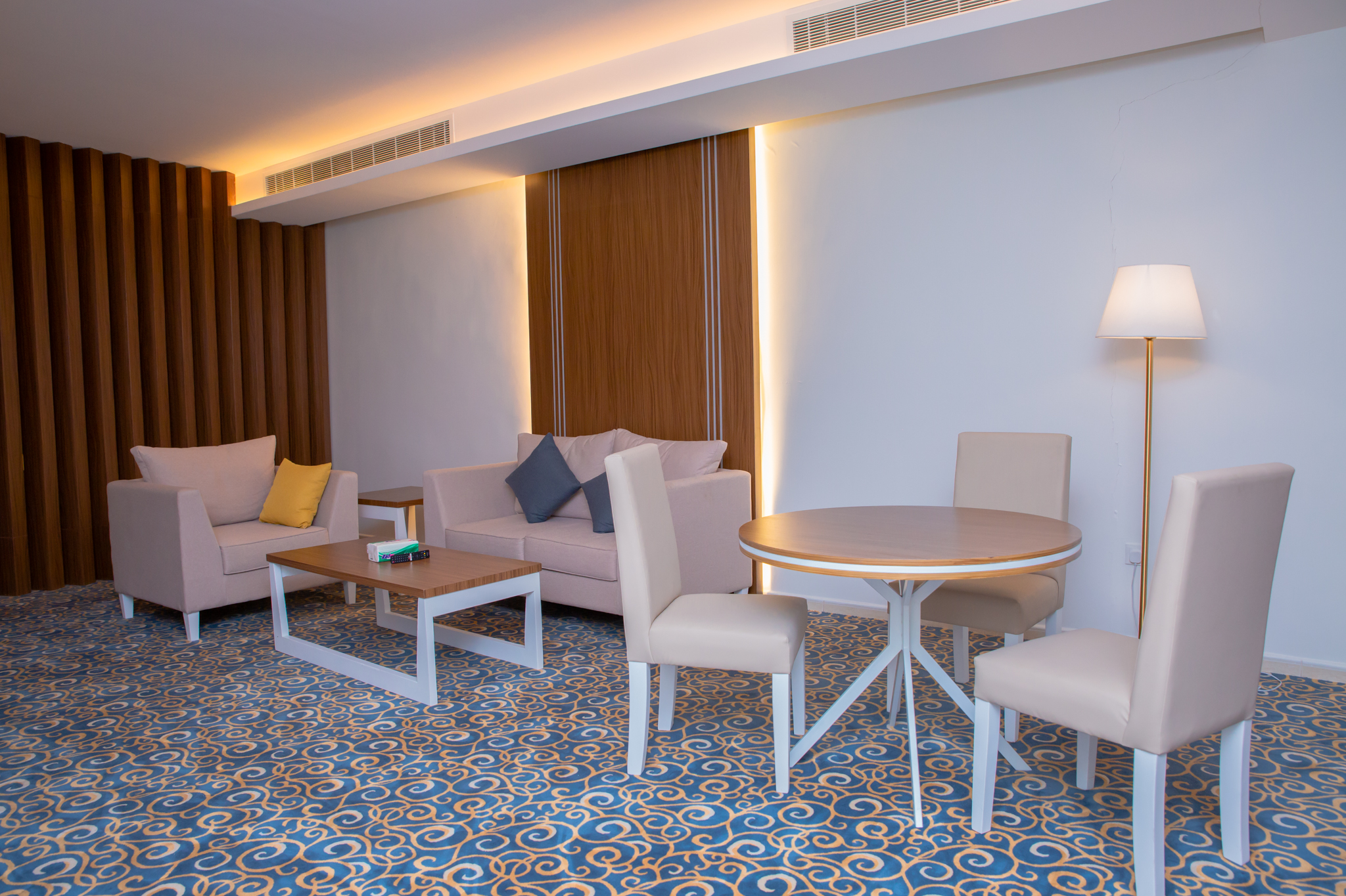 فندق الضيافة(Al Diyafa Hotel) 33/44