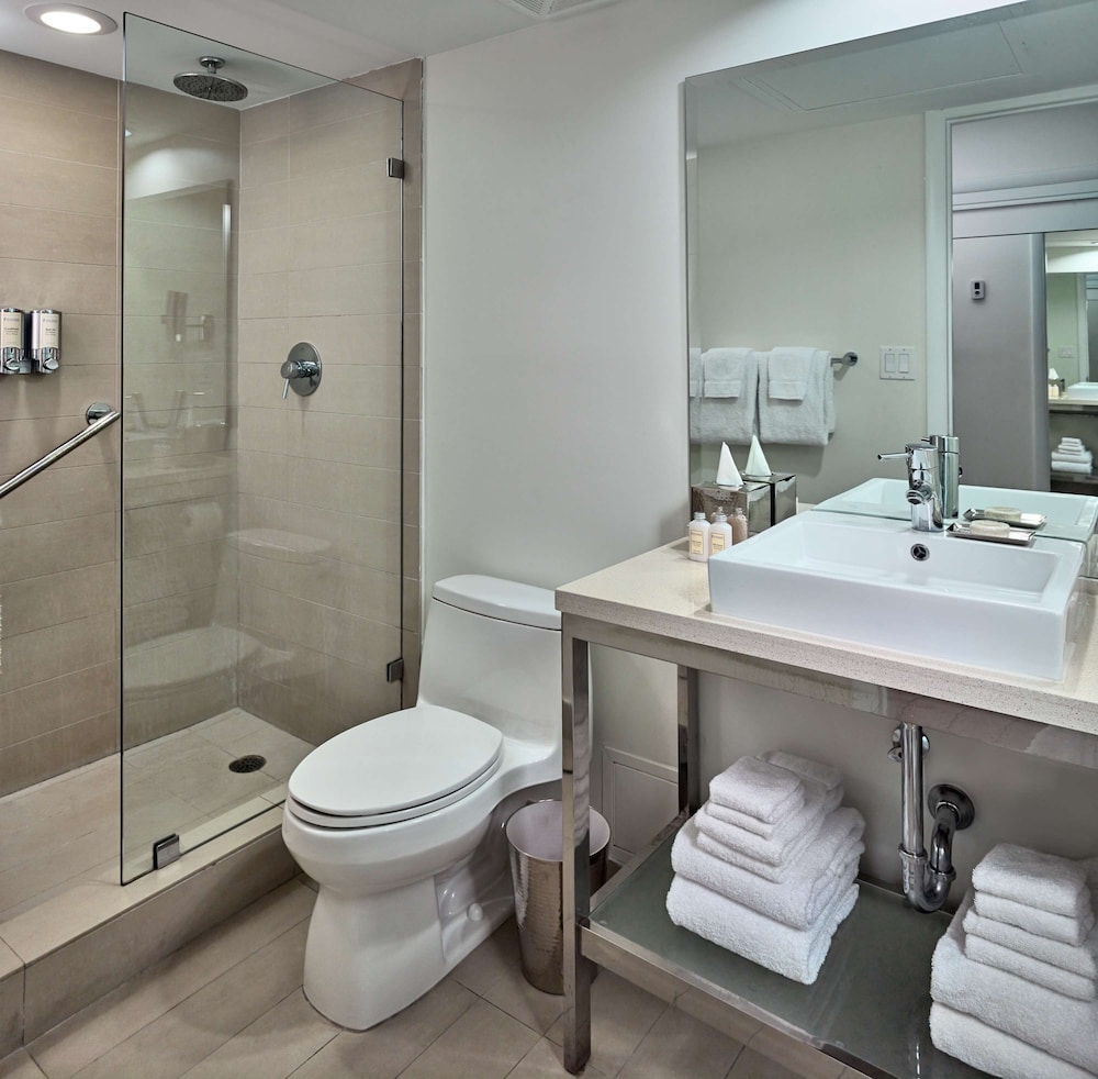 Sonesta Fort Lauderdale Beach 48/50
