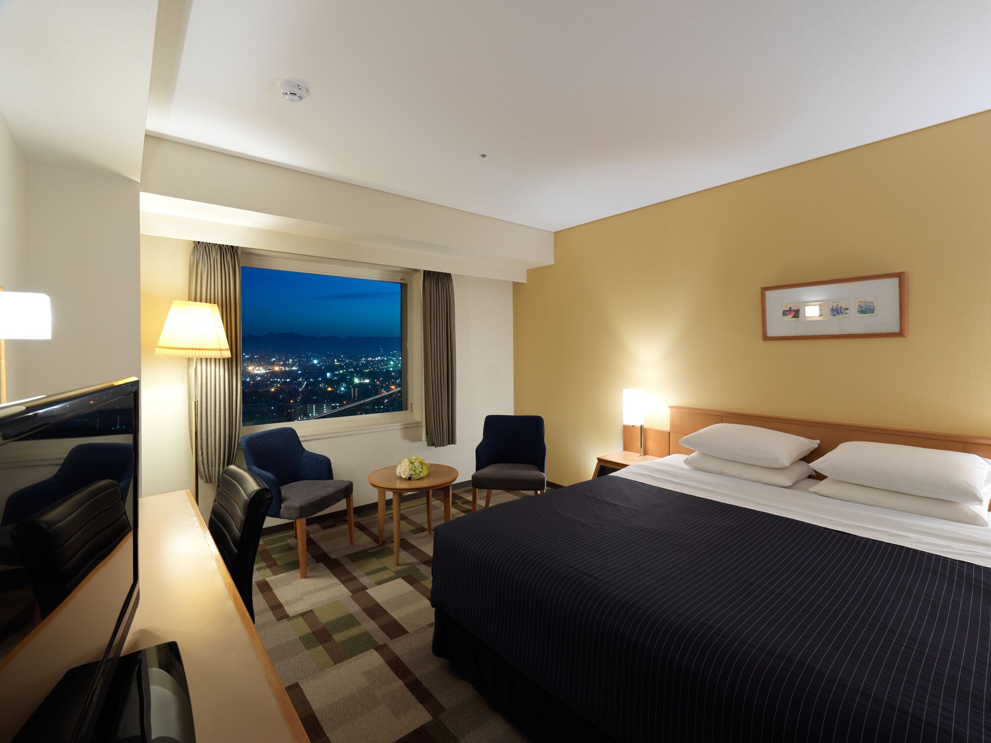 Room, Queen Bed, High Floor