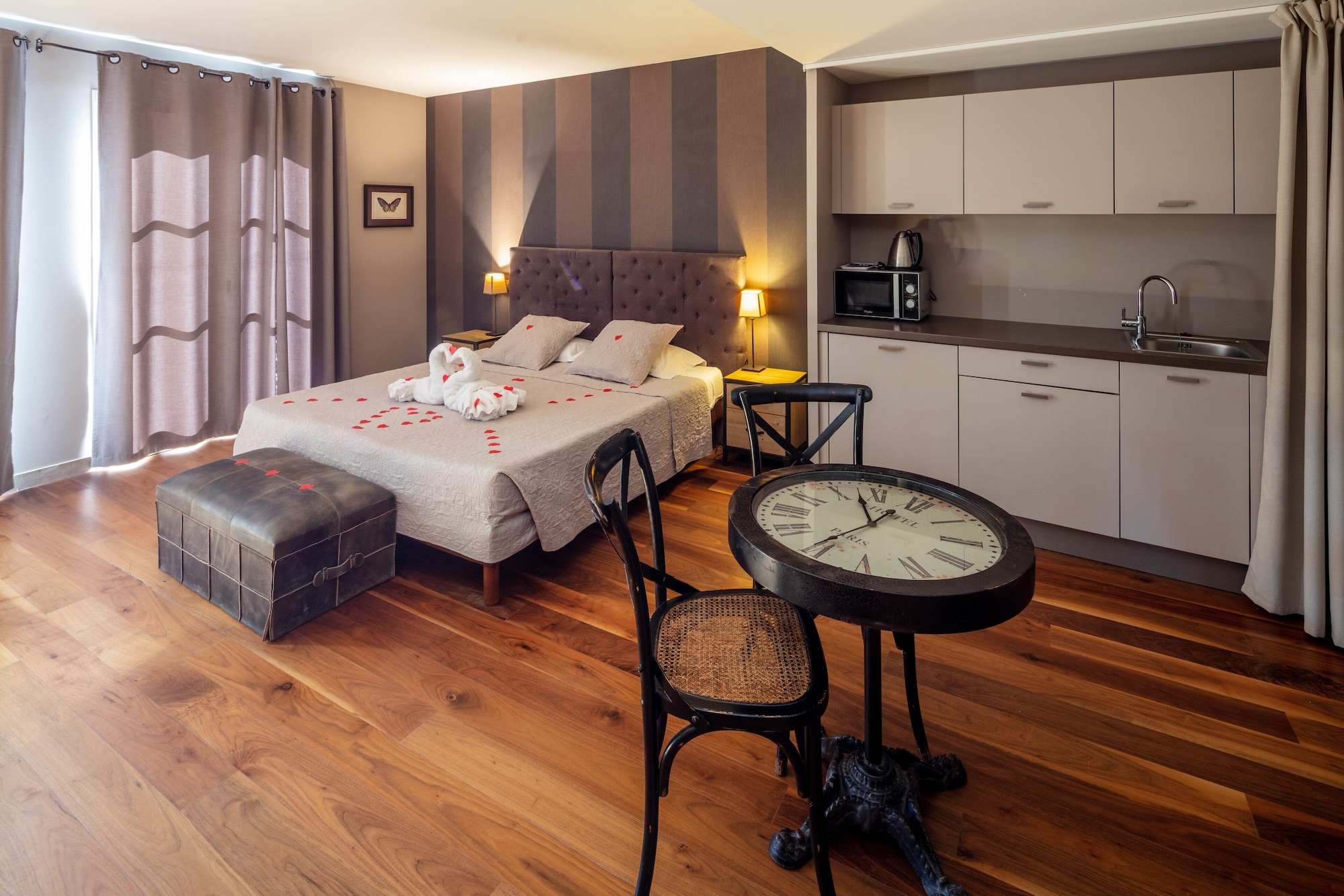 rooms