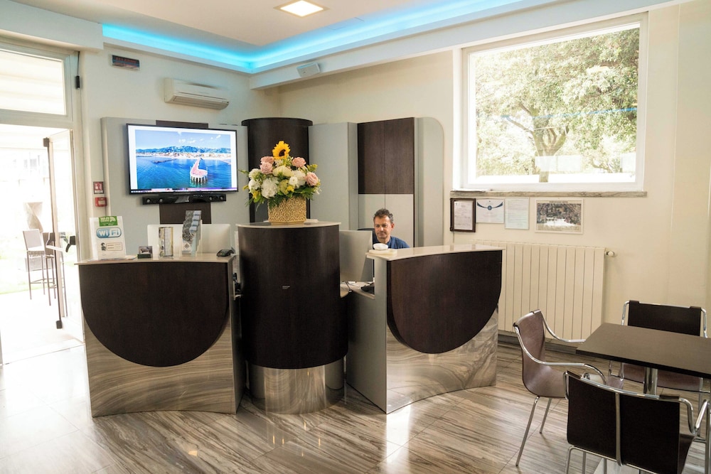 Hotel Roma 35/58