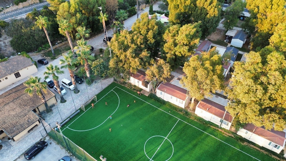 SPORTING CLUB VILLAGE 22/49