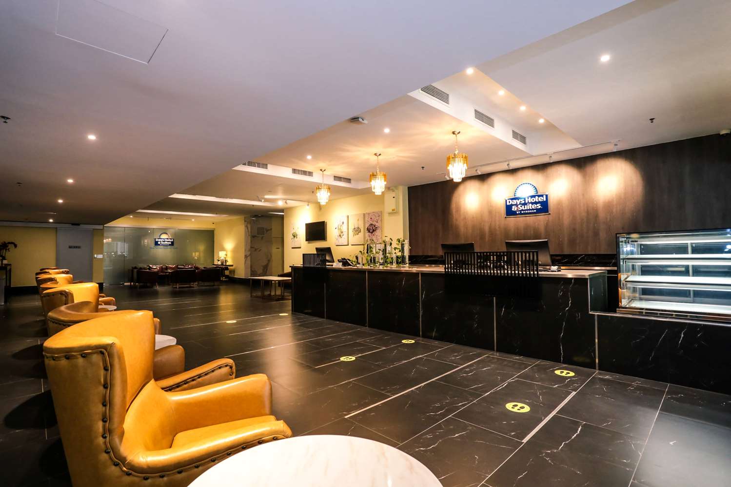 Lobby at Days Hotel and Suites by Wyndham Fraser Business Park KL, KUALA LUMPUR