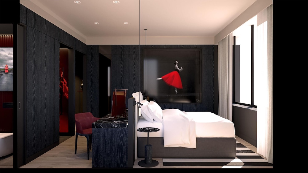 Radisson RED Auckland 19/50