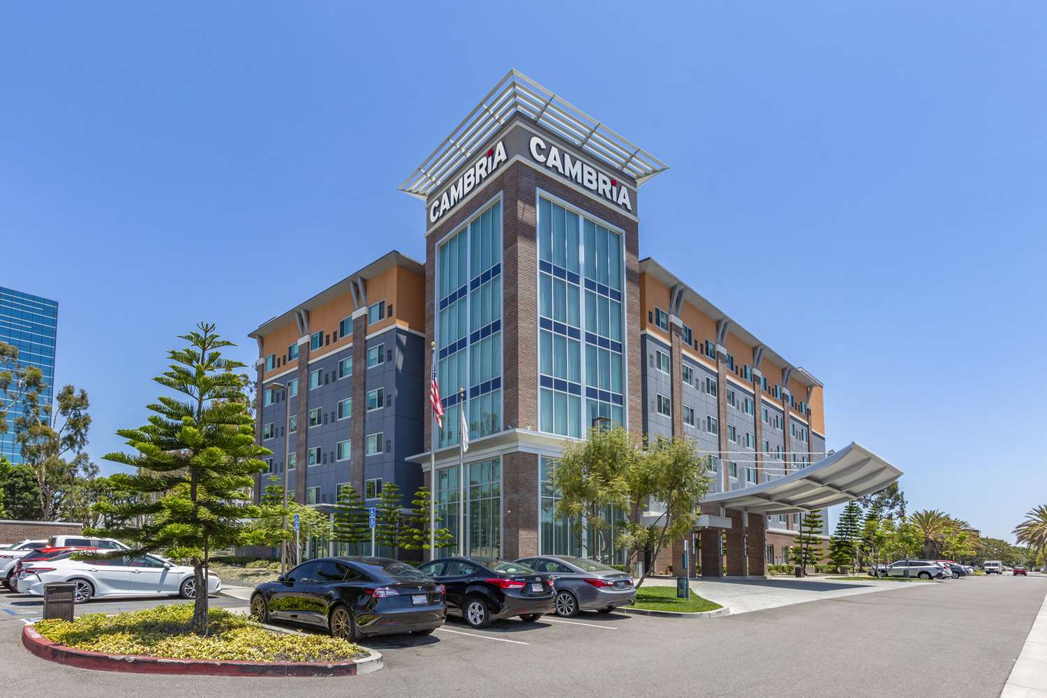 Cambria Hotel LAX 22/28